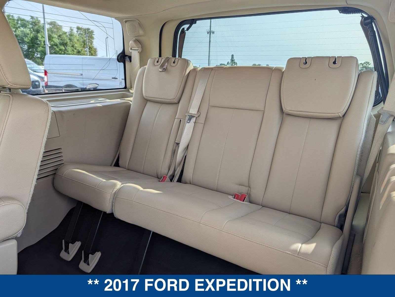 Used 2017 Ford Expedition Limited w/ Equipment Group 301A image 16