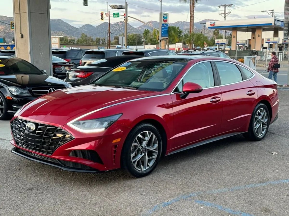 Used 2020 Hyundai Sonata SEL w/ Convenience + Sunroof Package FWD image 7