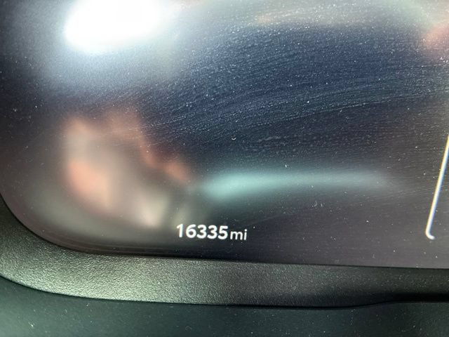 Used 2023 Toyota RAV4 Limited AWD/4WD image 17