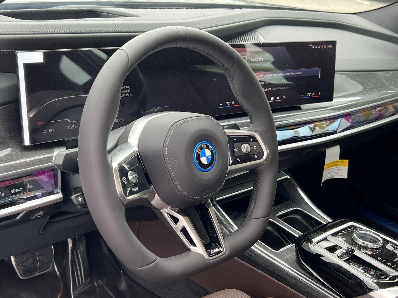 New 2025 BMW i7 eDrive50 w/ Executive Package RWD image 13