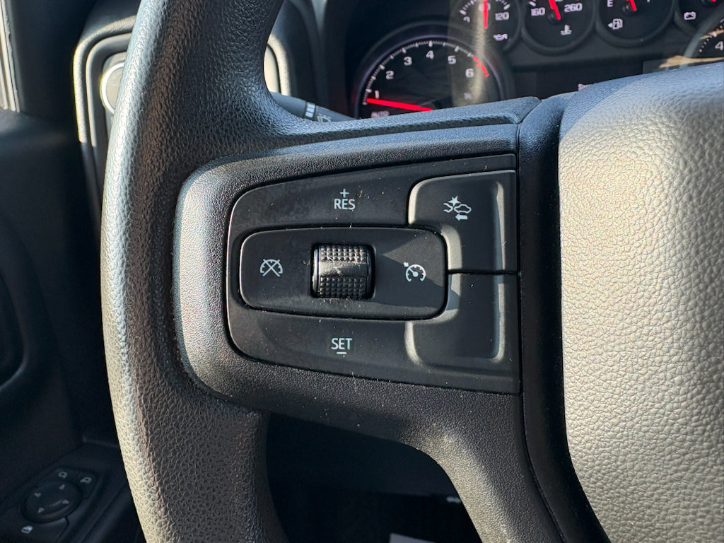 Used 2023 Chevrolet Silverado 1500 Custom Trail Boss AWD/4WD image 15