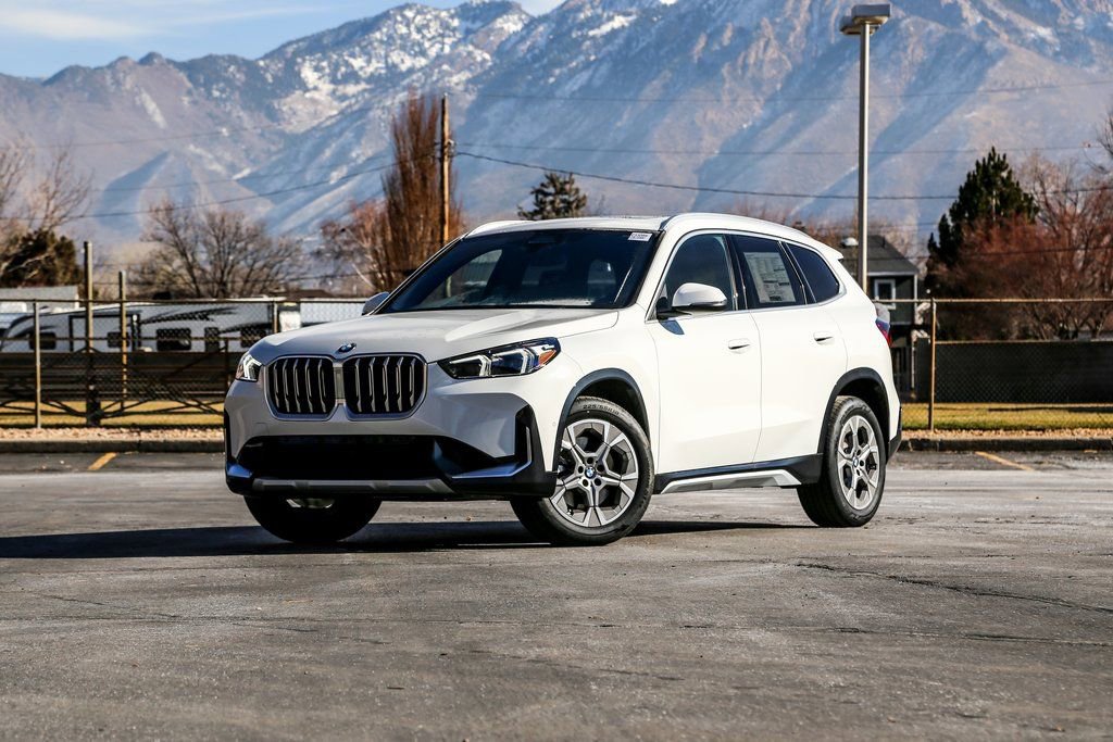 New 2026 BMW X1 xDrive28i w/ Convenience Package AWD/4WD image 1
