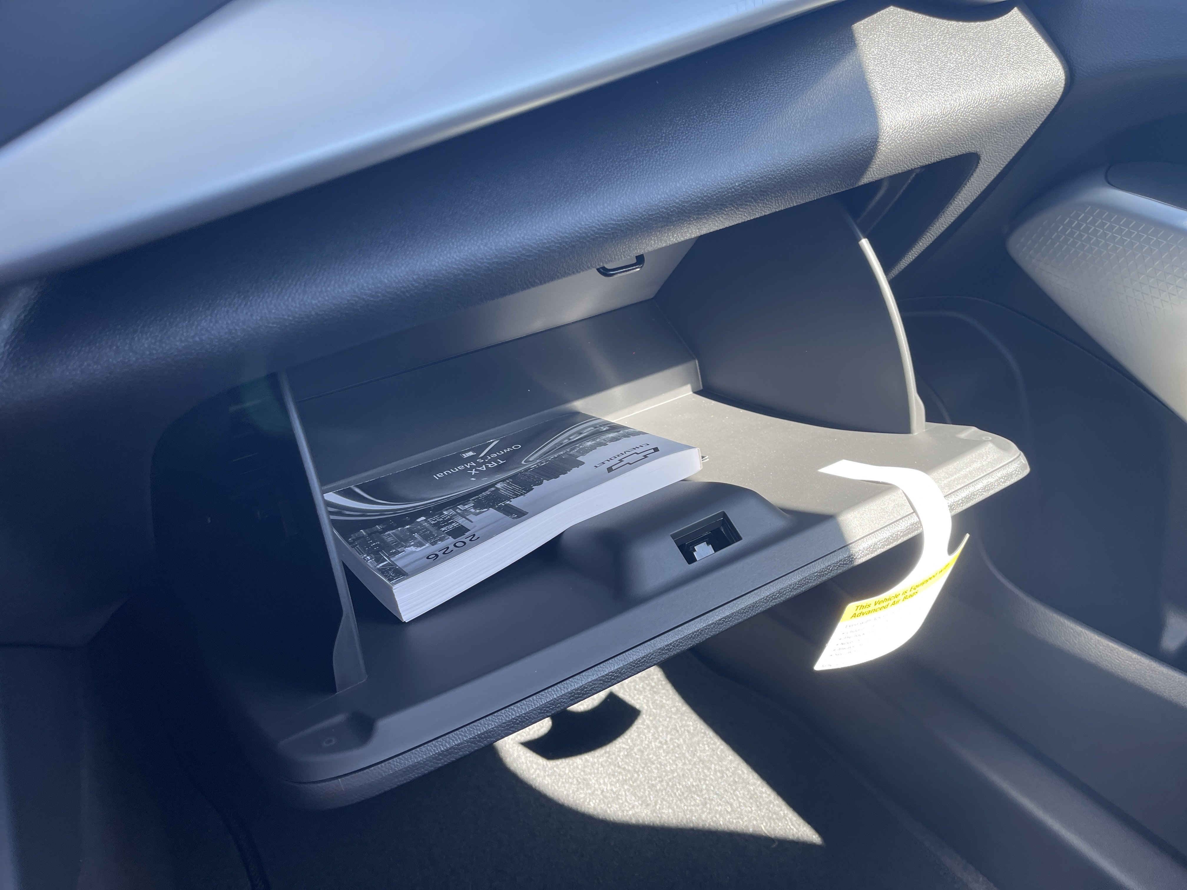 New 2026 Chevrolet Trax LS w/ LS Convenience Package FWD image 30