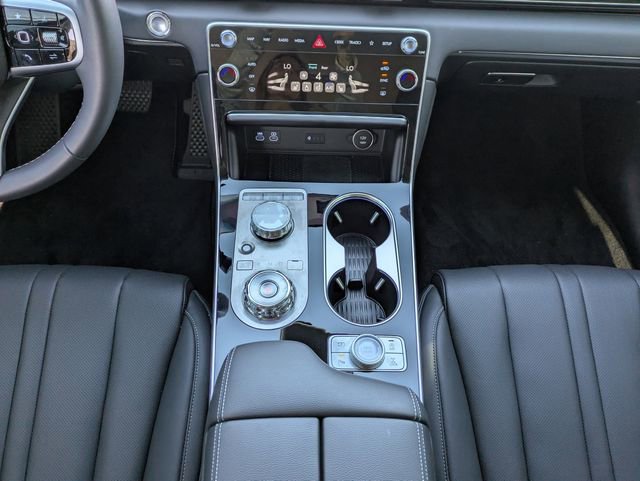 Used 2025 Genesis GV80 2.5T image 19