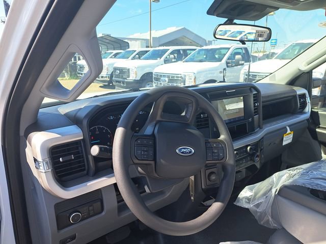 New 2025 Ford F350 XL w/ XL Chrome Package image 9