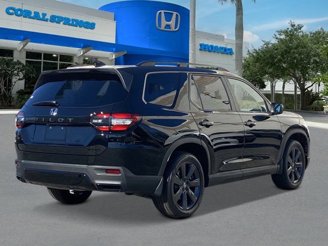 New 2026 Honda Pilot Sport image 4