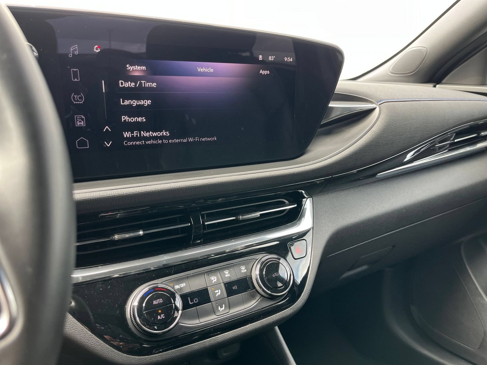 Used 2025 Buick Envista Sport Touring FWD image 19