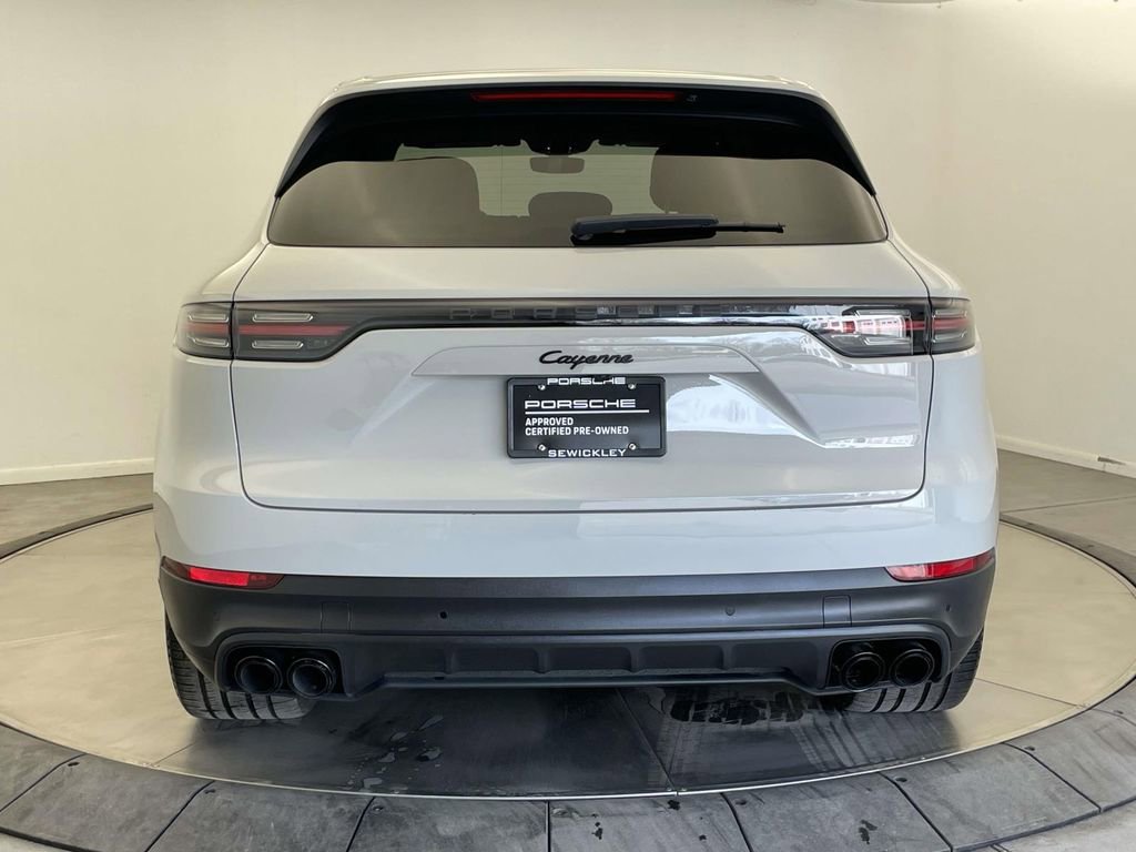 Certified 2023 Porsche Cayenne Platinum Edition AWD/4WD image 6