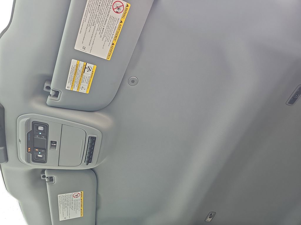 New 2025 Ford F350 XL w/ XL Chrome Package image 31