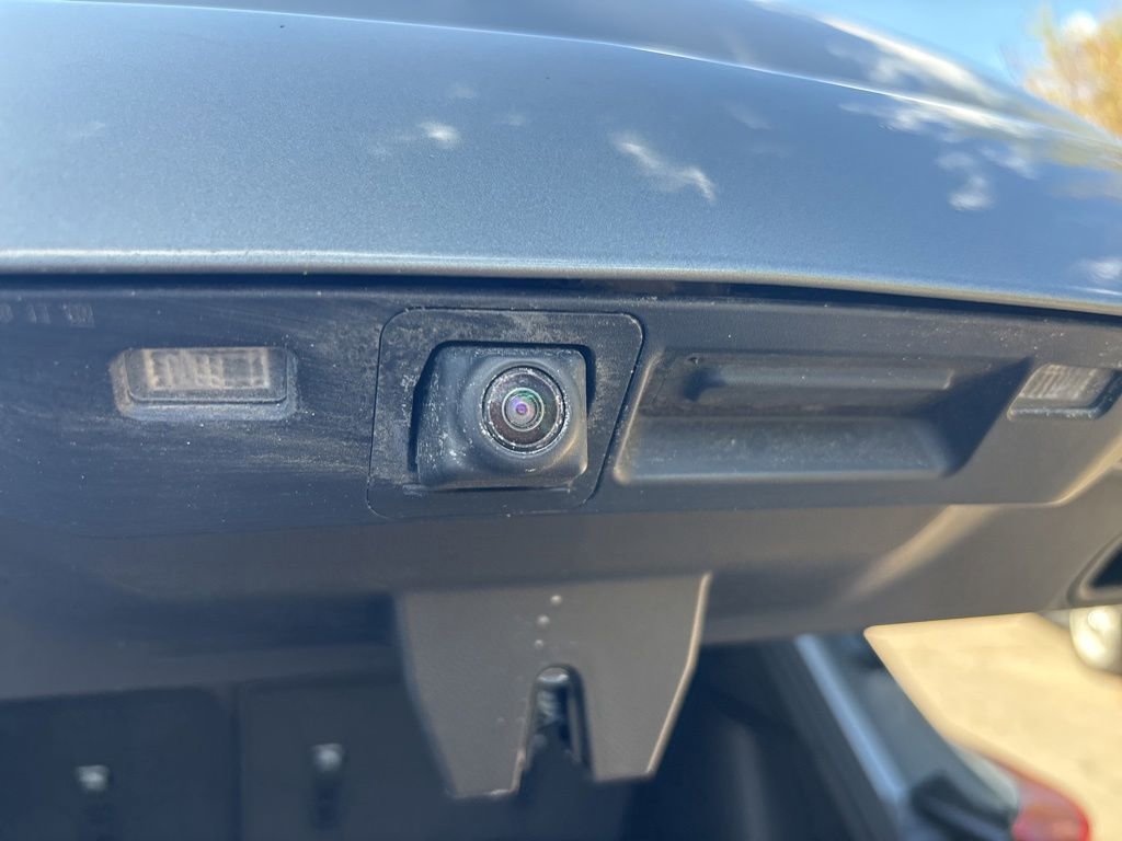 Used 2023 Chevrolet TrailBlazer ACTIV w/ Sun and Liftgate Package FWD image 16