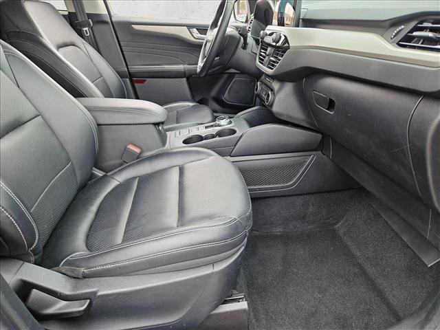 Used 2022 Ford Escape SEL w/ Technology Package FWD image 19