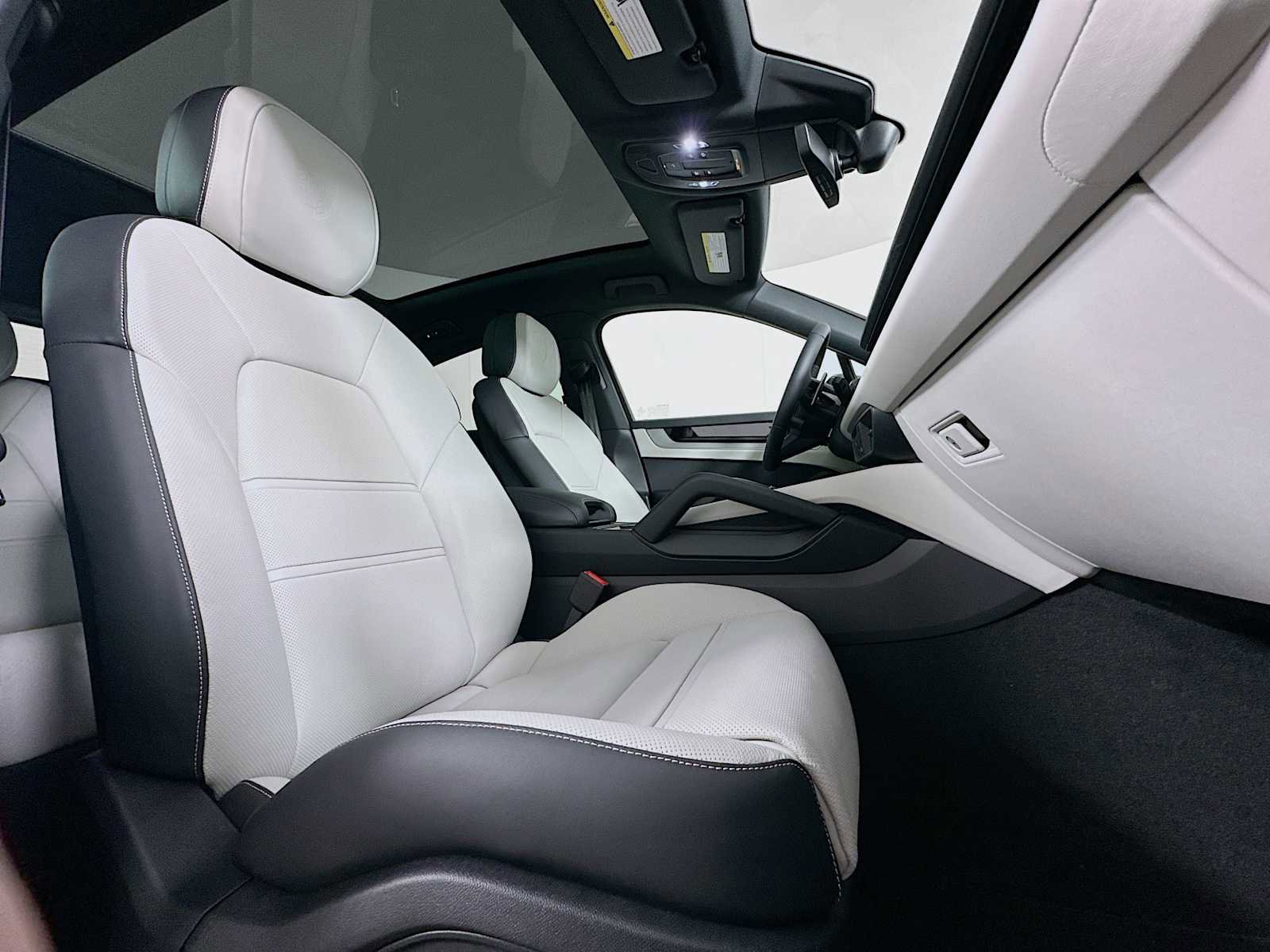 New 2026 Porsche Cayenne E-Hybrid image 29