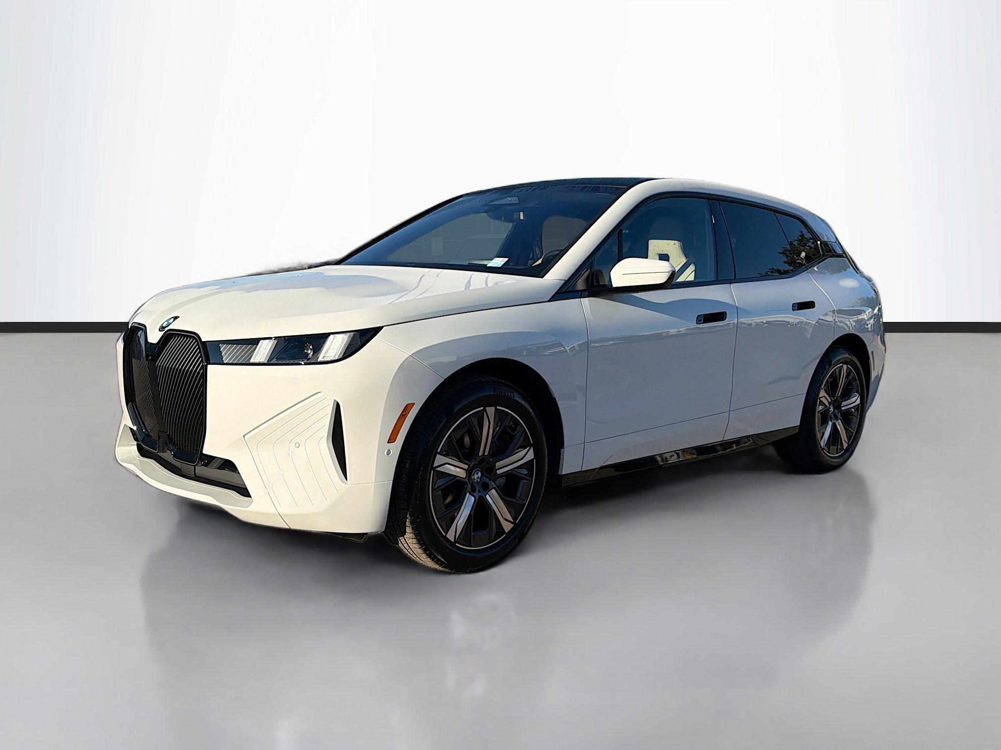 New 2026 BMW iX xDrive60 w/ Premium Package image 7