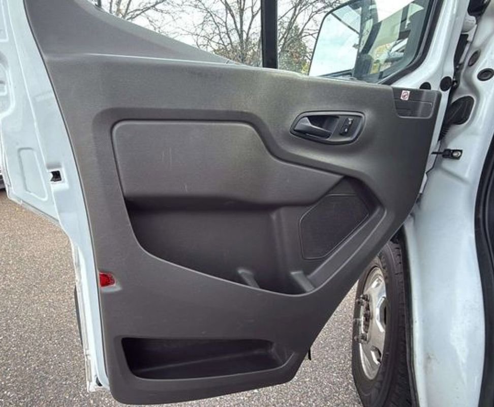 Used 2020 Ford Transit 250 Low Roof AWD image 16