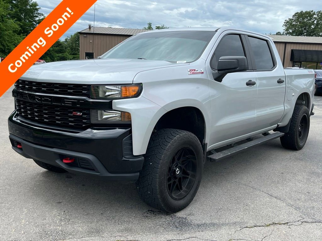 Used 2020 Chevrolet Silverado 1500 Custom Trail Boss w/ Custom Convenience Package AWD/4WD image 3