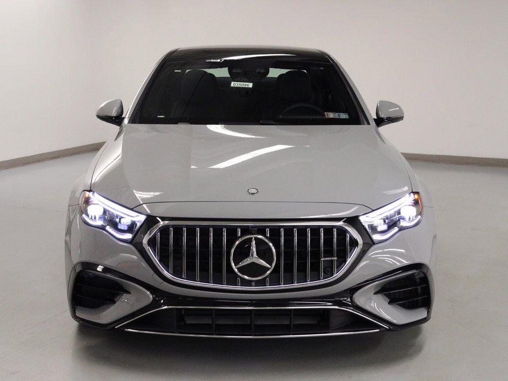 New 2026 Mercedes-Benz E 53 AMG e 4MATIC Sedan image 3