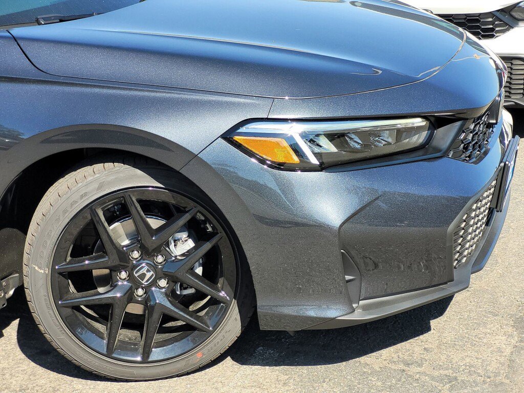 New 2026 Honda Civic Sport image 3