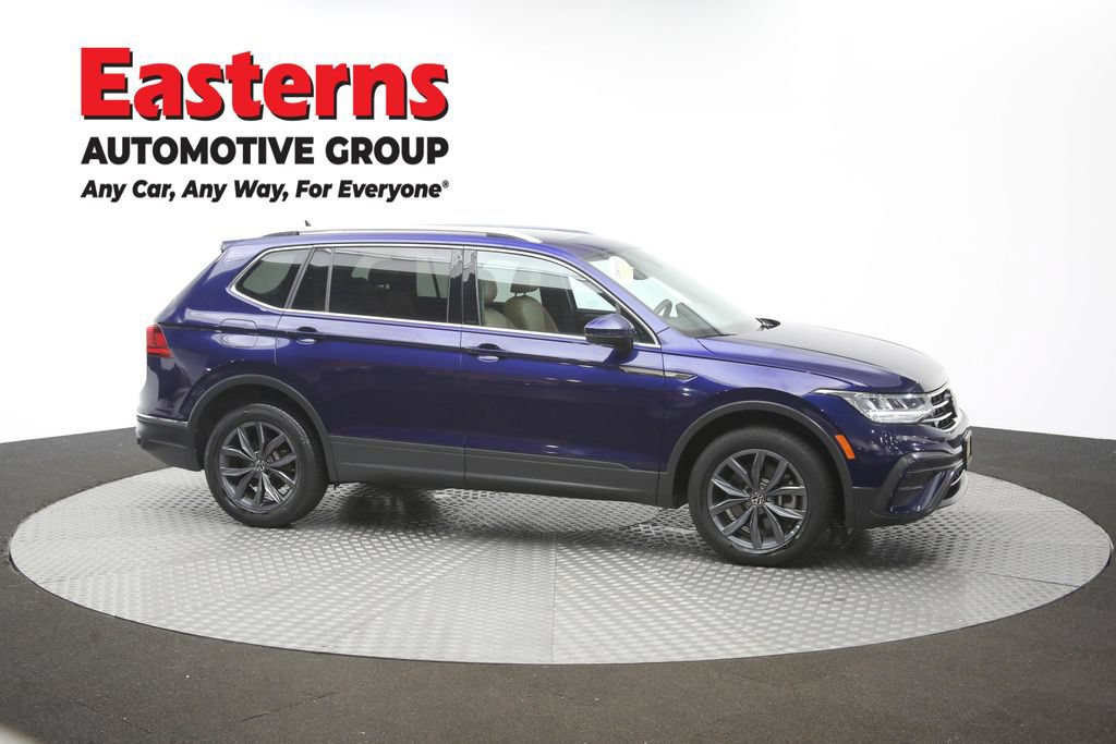 Used 2022 Volkswagen Tiguan SE w/ Panoramic Sunroof Package AWD/4WD image 94