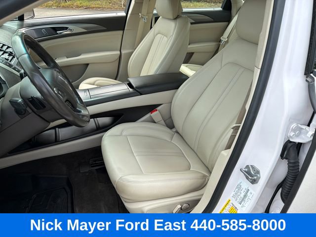 Used 2019 Lincoln MKZ Premiere FWD image 30