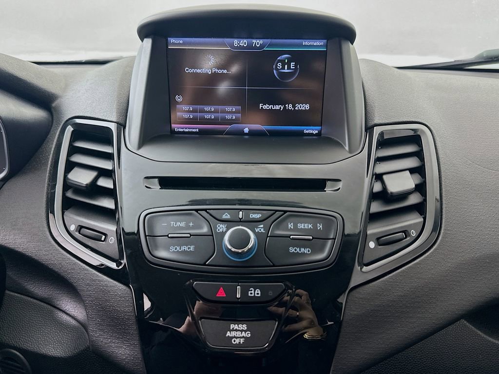 Used 2014 Ford Fiesta SE w/ Equipment Group 201A image 13