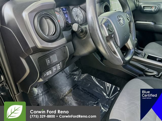 Used 2020 Toyota Tacoma TRD Off-Road w/ Technology Package AWD/4WD image 14