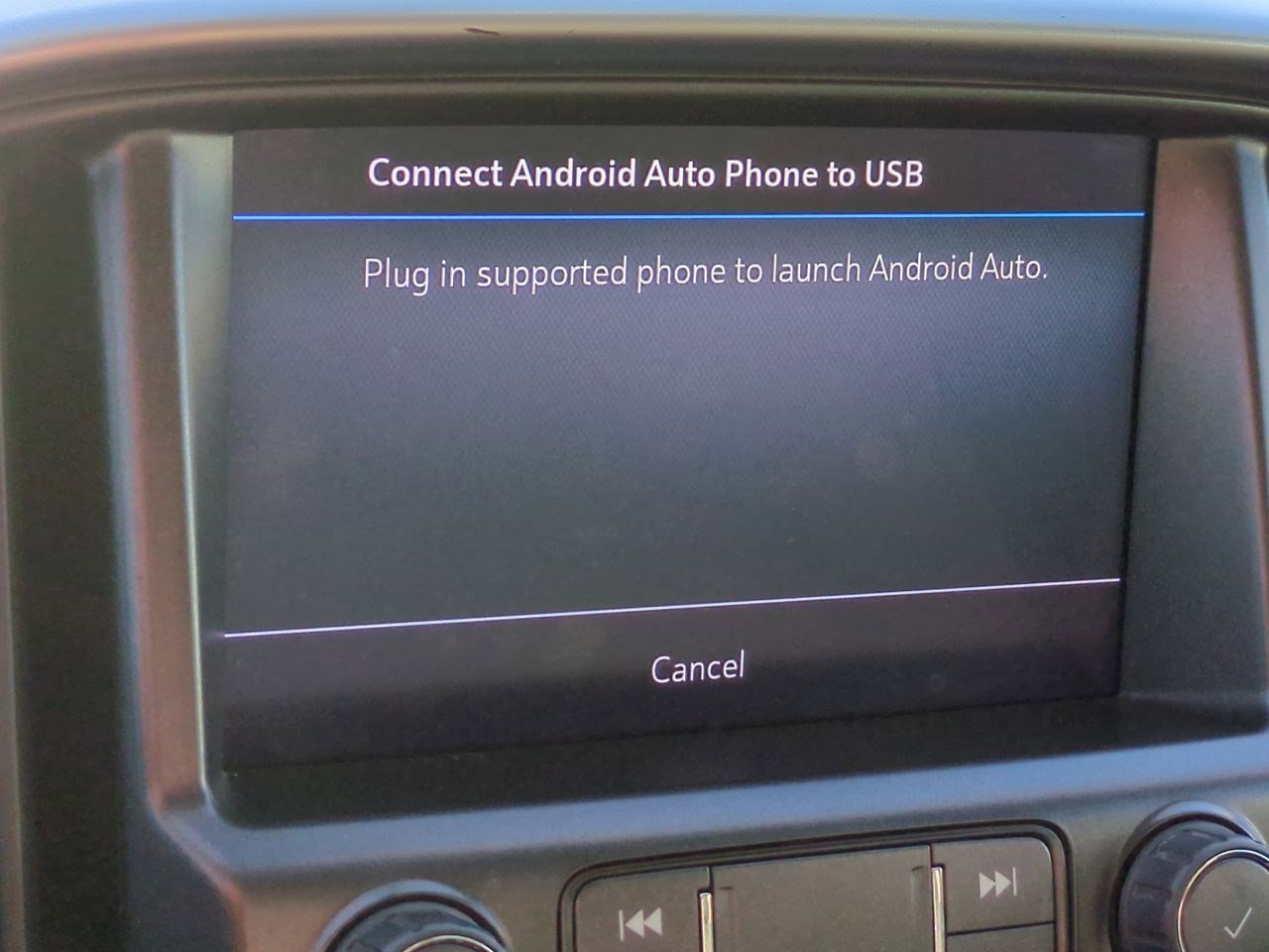 Used 2022 Chevrolet Colorado LT w/ LT Convenience Package image 16