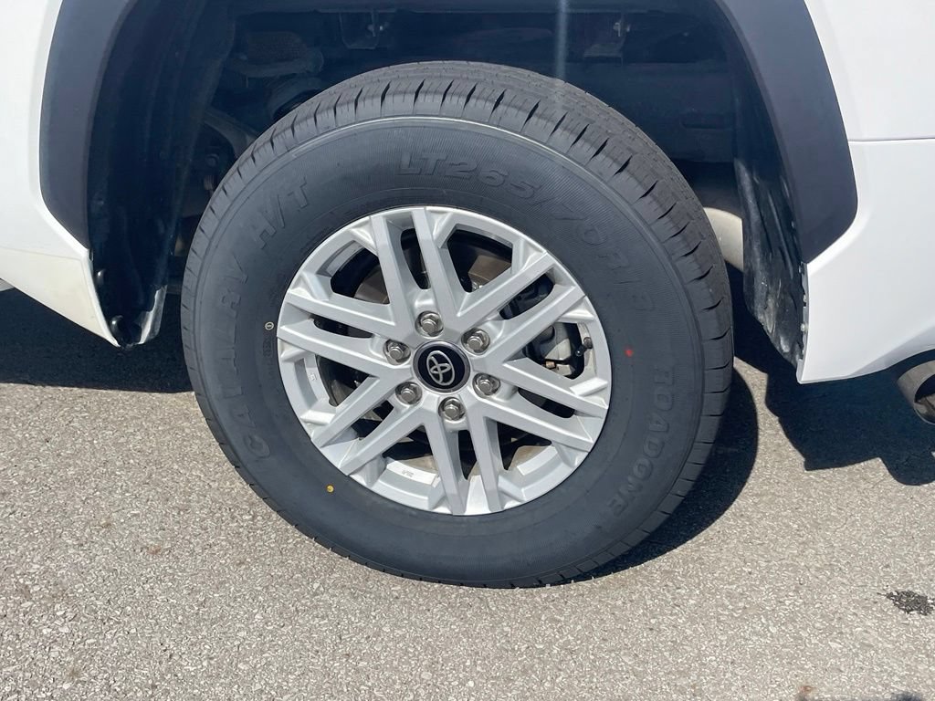 Used 2025 Toyota Tundra SR5 RWD image 12