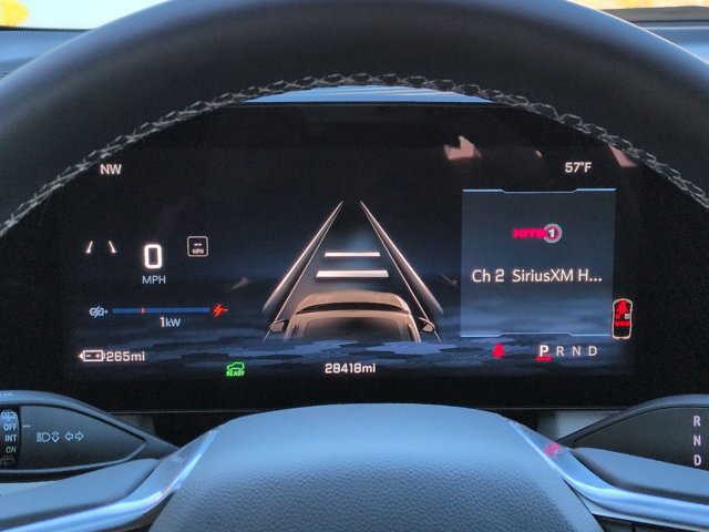 Used 2024 Chevrolet Equinox EV LT FWD image 26