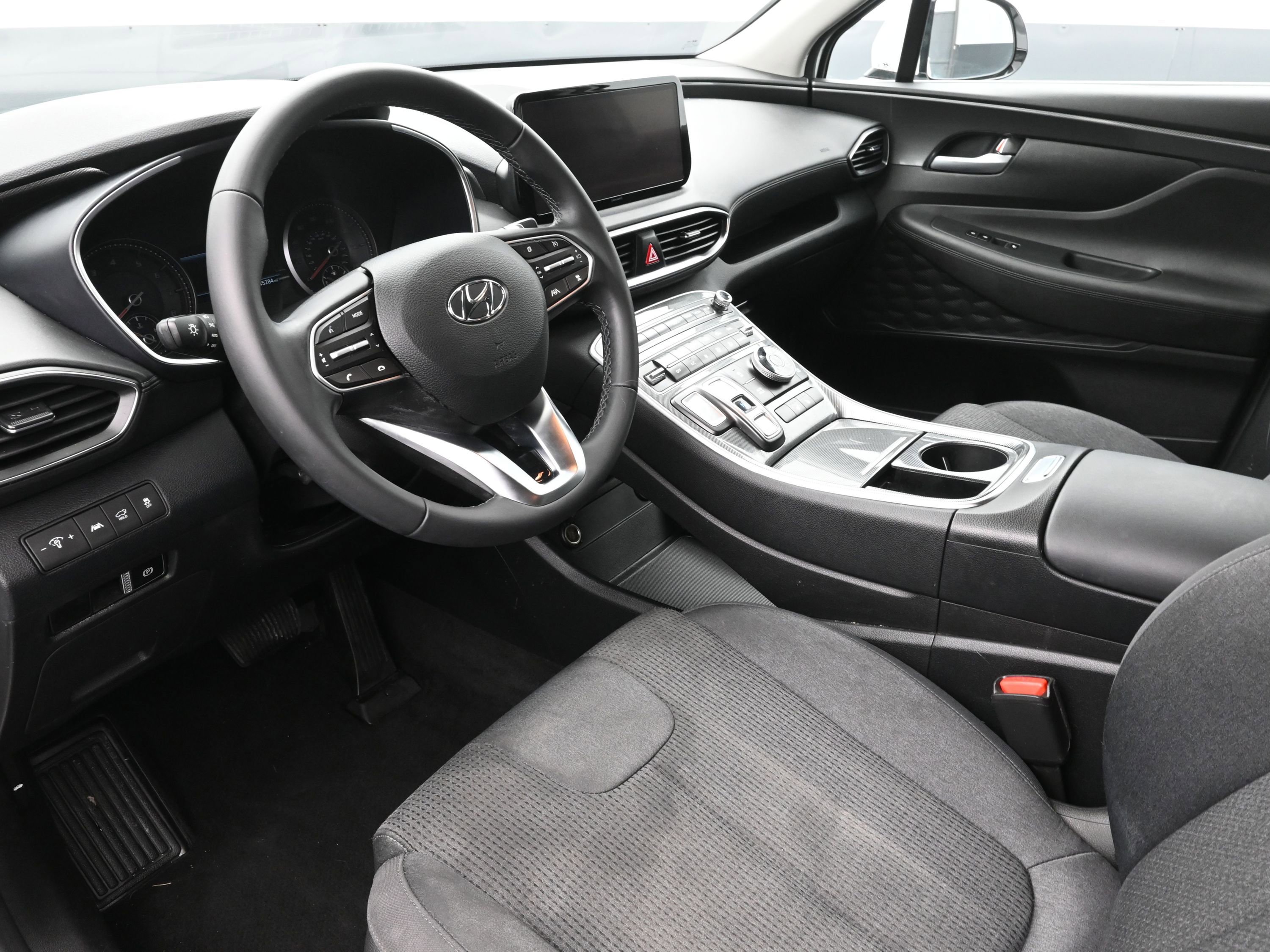 Certified 2023 Hyundai Santa Fe SEL w/ Cargo Package image 10