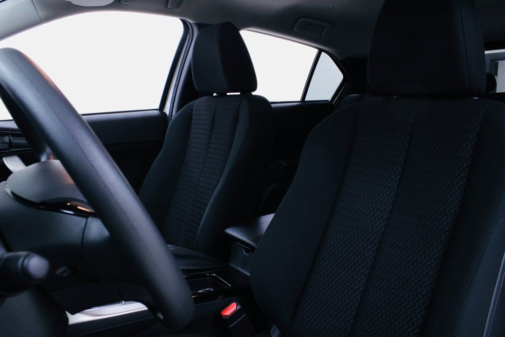 Used 2024 Mitsubishi Eclipse Cross Black Edition image 4