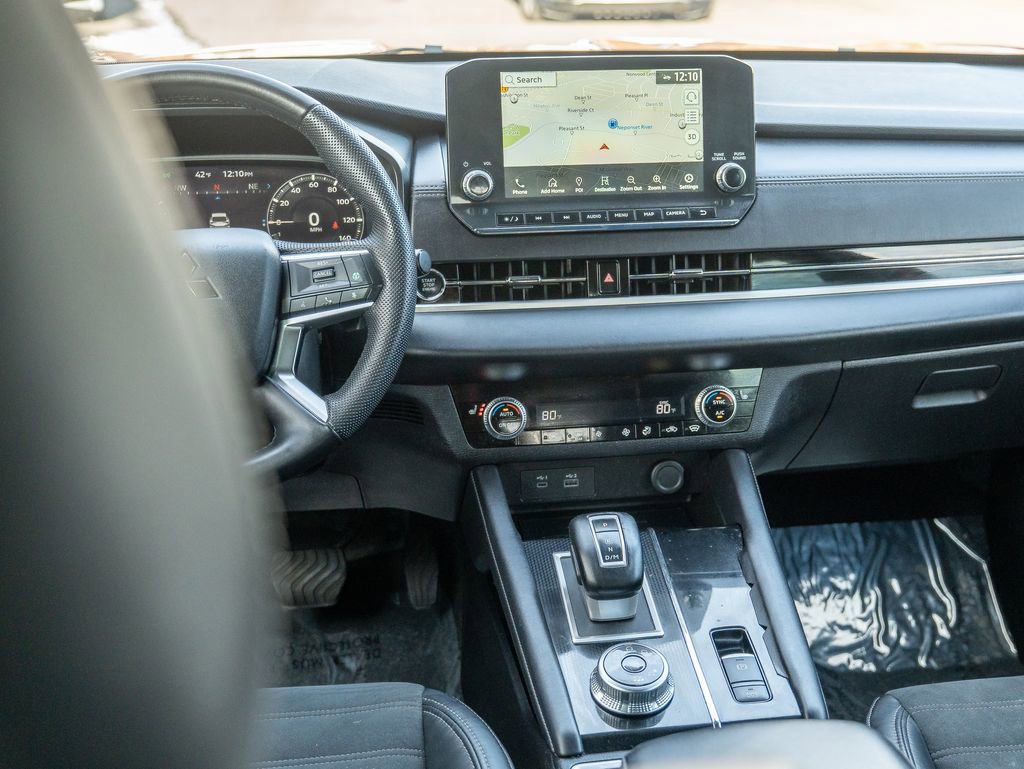 Used 2023 Mitsubishi Outlander SE Black Edition image 21