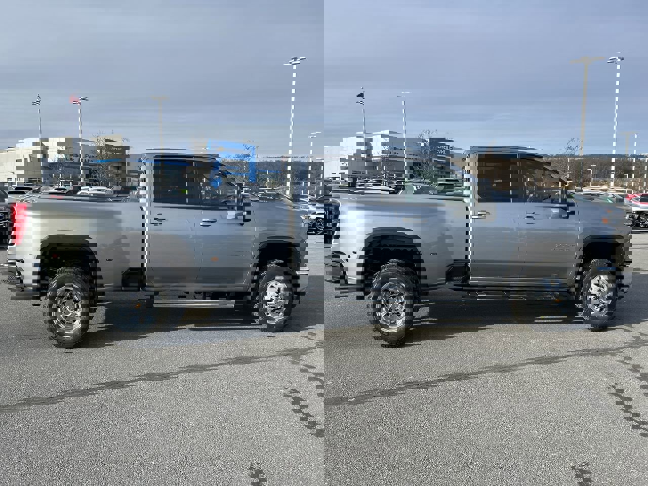 New 2026 Chevrolet Silverado 3500 LT image 8