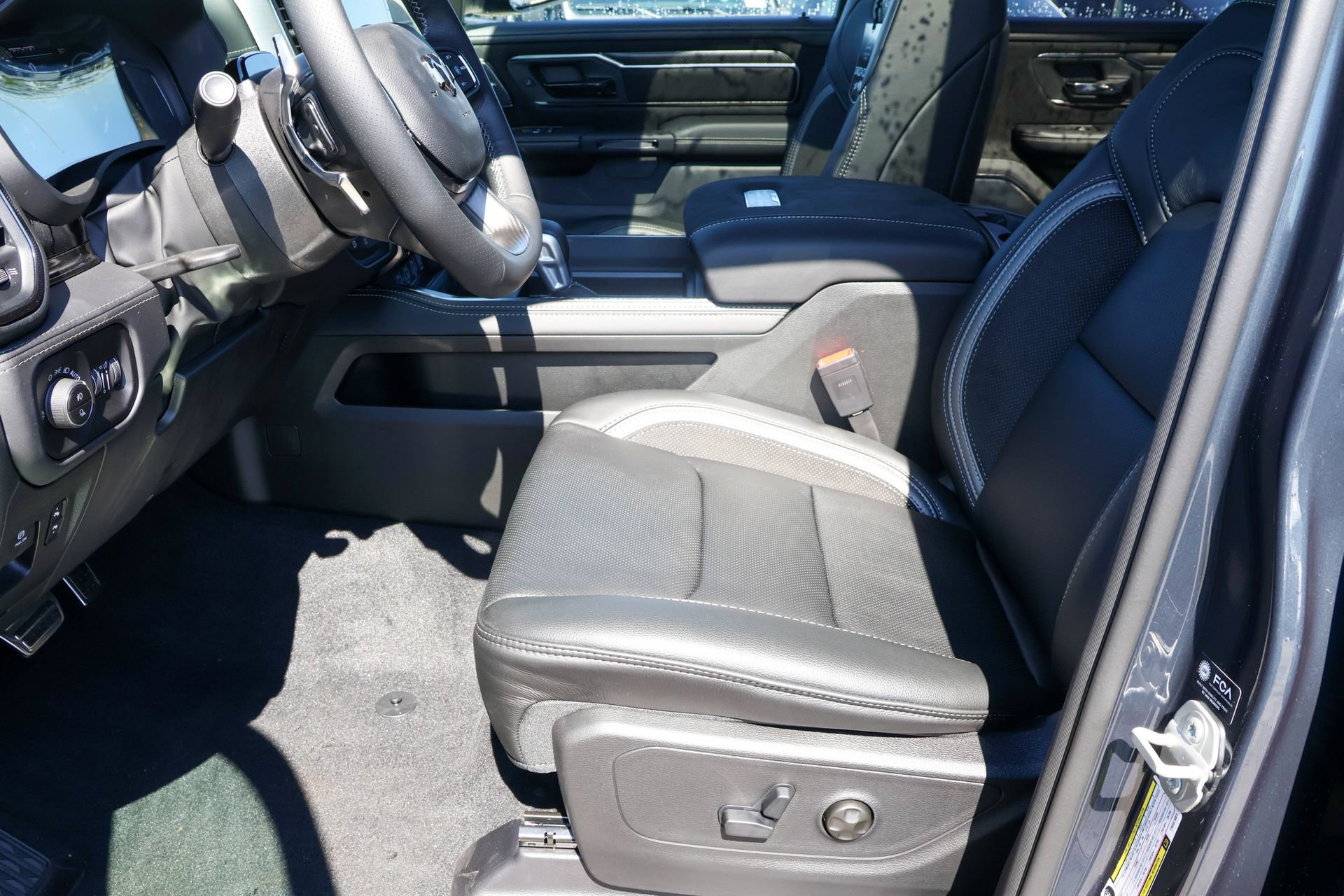 New 2026 RAM 1500 RHO w/ RHO Level 1 Equipment Group AWD/4WD image 4