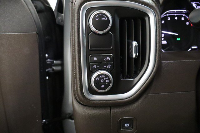Used 2022 GMC Sierra 1500 SLT w/ SLT Convenience Package RWD image 39