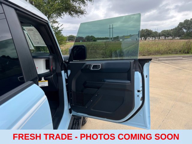 Used 2025 Ford Bronco Heritage Edition AWD/4WD image 31