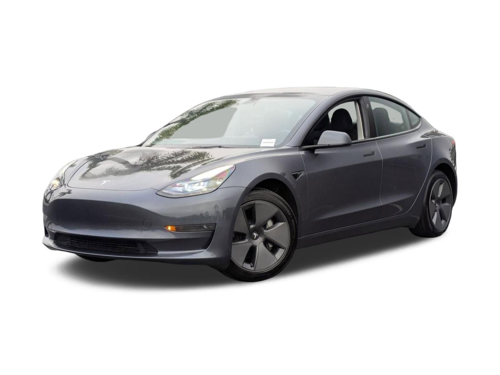 Used 2023 Tesla Model 3 Standard Range image 1