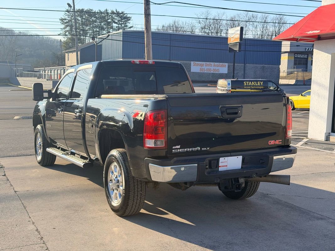 Used 2013 GMC Sierra 3500 SLT w/ SLT Convenience Package image 4