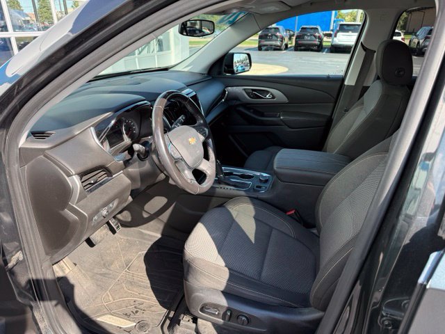 Used 2020 Chevrolet Traverse LT FWD image 7