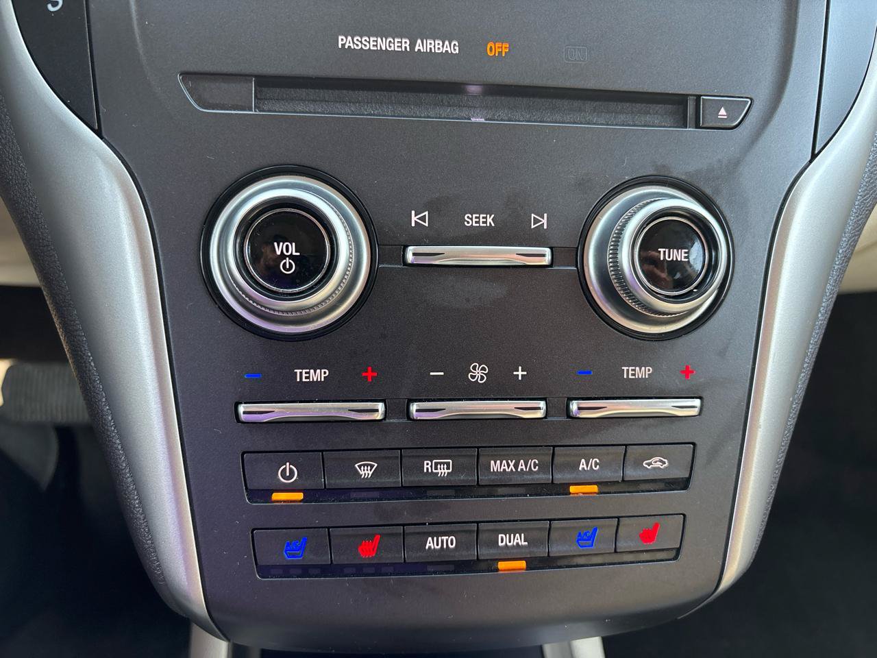 Used 2015 Lincoln MKC AWD w/ Equipment Group 102A Reserve image 20
