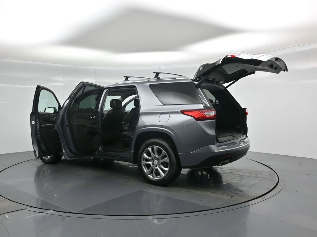 Used 2018 Chevrolet Traverse Premier image 40
