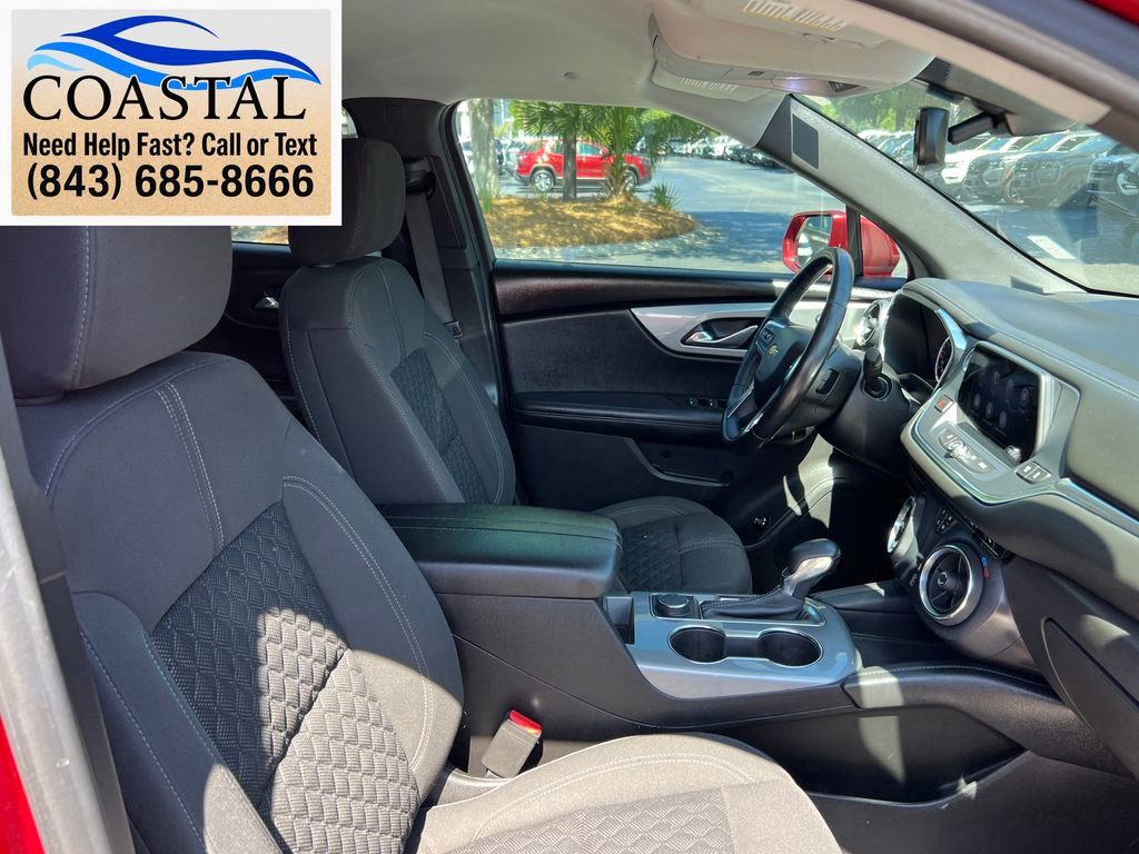 Used 2019 Chevrolet Blazer LT FWD image 23