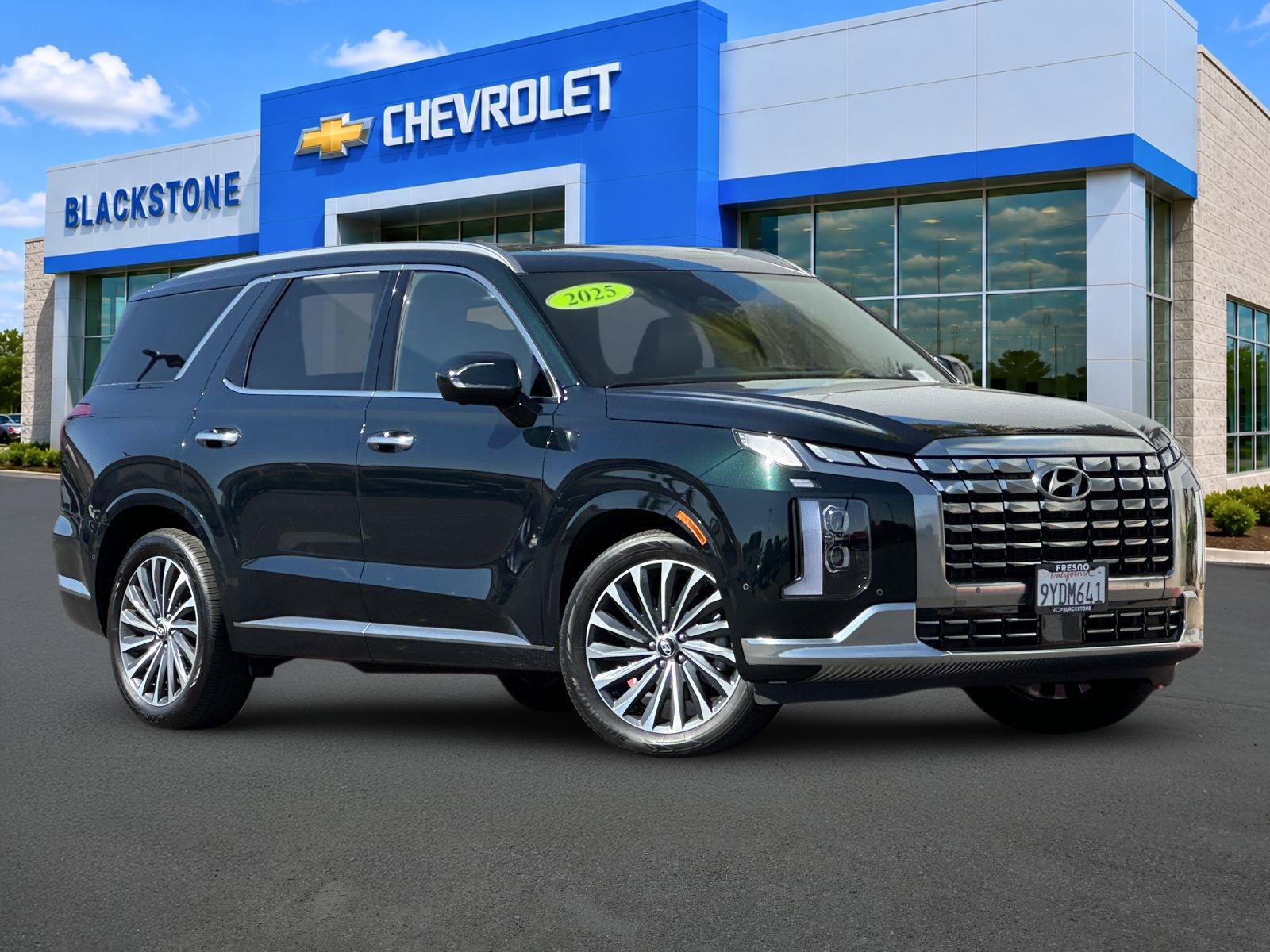 Used 2025 Hyundai Palisade Calligraphy FWD image 8
