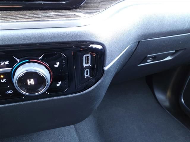 Used 2024 Chevrolet Silverado 1500 RST image 35