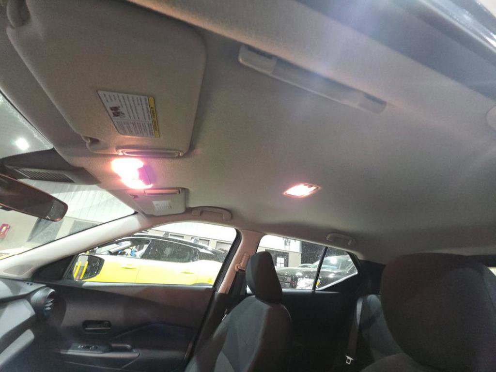 Used 2024 Nissan Kicks S image 15