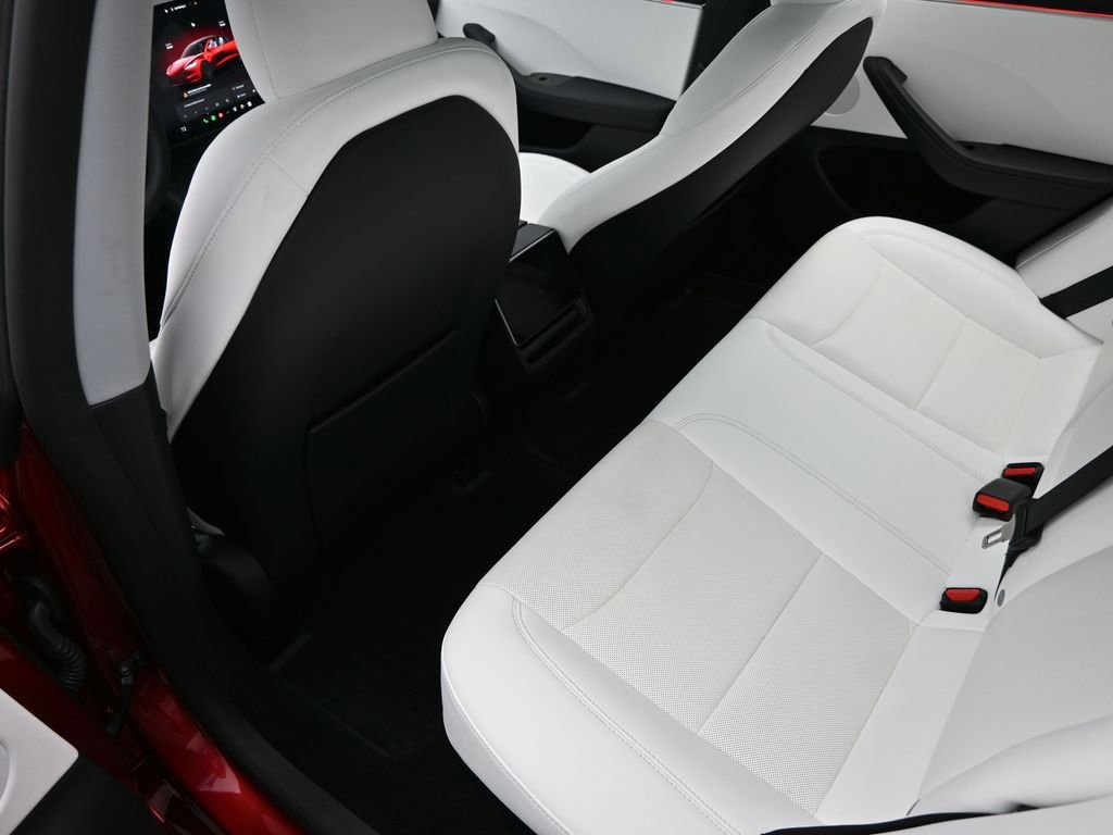 Used 2025 Tesla Model 3 Long Range image 27