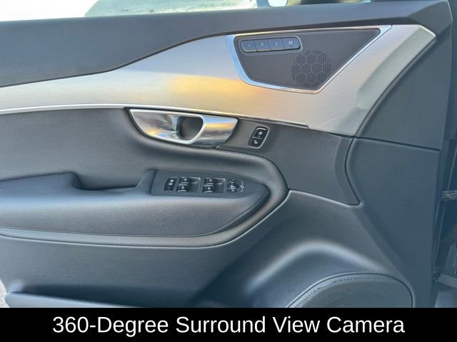 Used 2018 Volvo XC90 T6 Momentum w/ Convenience Package image 11