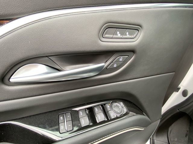 Certified 2023 Cadillac Escalade ESV Luxury AWD/4WD image 24