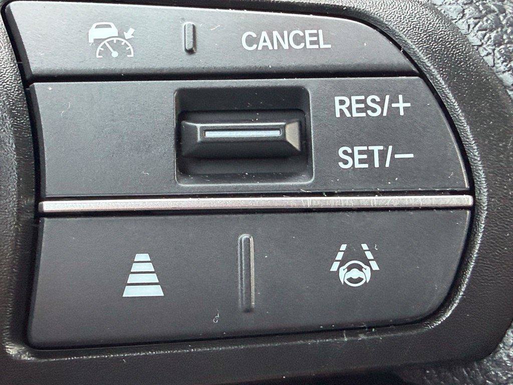 Used 2025 Honda CR-V EX image 16