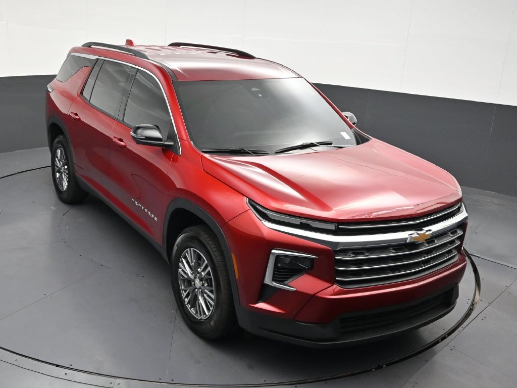 Used 2024 Chevrolet Traverse LT w/ Enhanced Driving Package FWD image 24