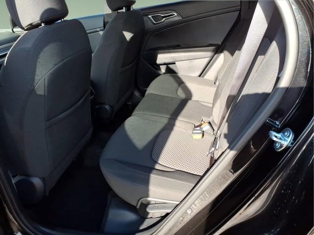 Used 2025 Kia Sportage LX AWD/4WD image 12